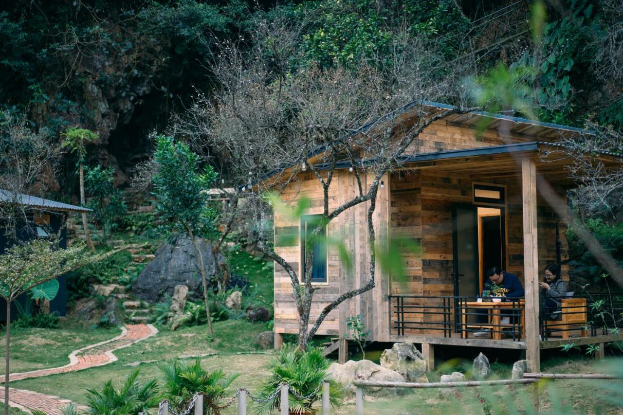 Hotel House By Lake Moc Chau Exterior foto